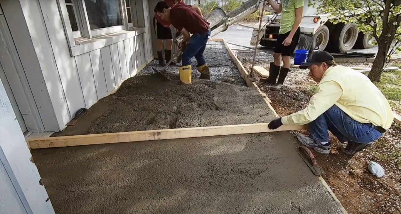 Concrete patio and walkway construction in Londonderry NH